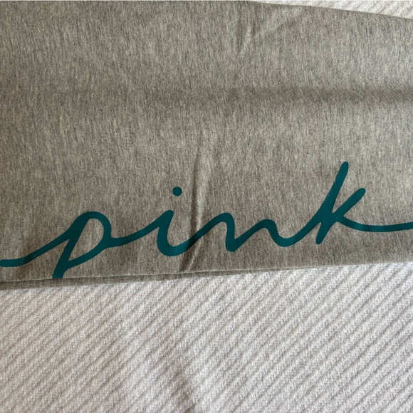 NWT Victoria’s Secret Pink Leggings - Picture 6 of 6